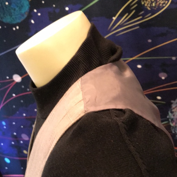 Structure Vest - Picture 12 of 17